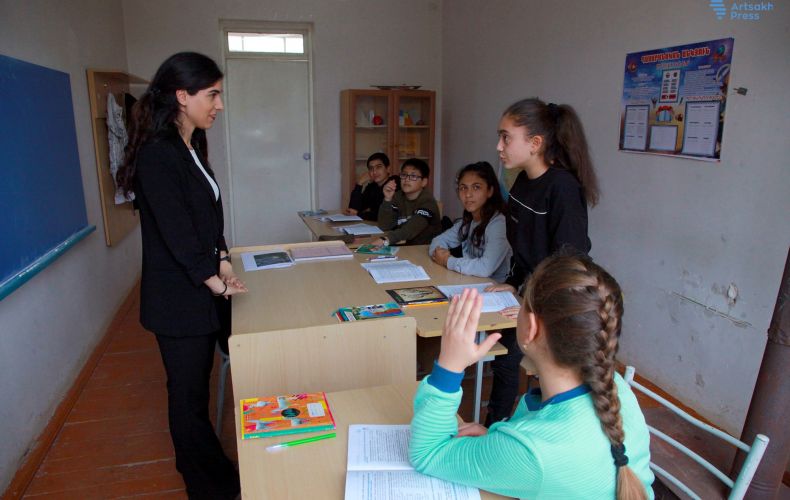 Մեր հայրենիքի այս անկյունում դեռ բացվելու են ամենապայծառ առավոտները. «Դասավանդի՛ր, Հայաստան»-ի՝ Մոխրաթաղ գործուղված ուսուցչուհի (լուսանկարներ)