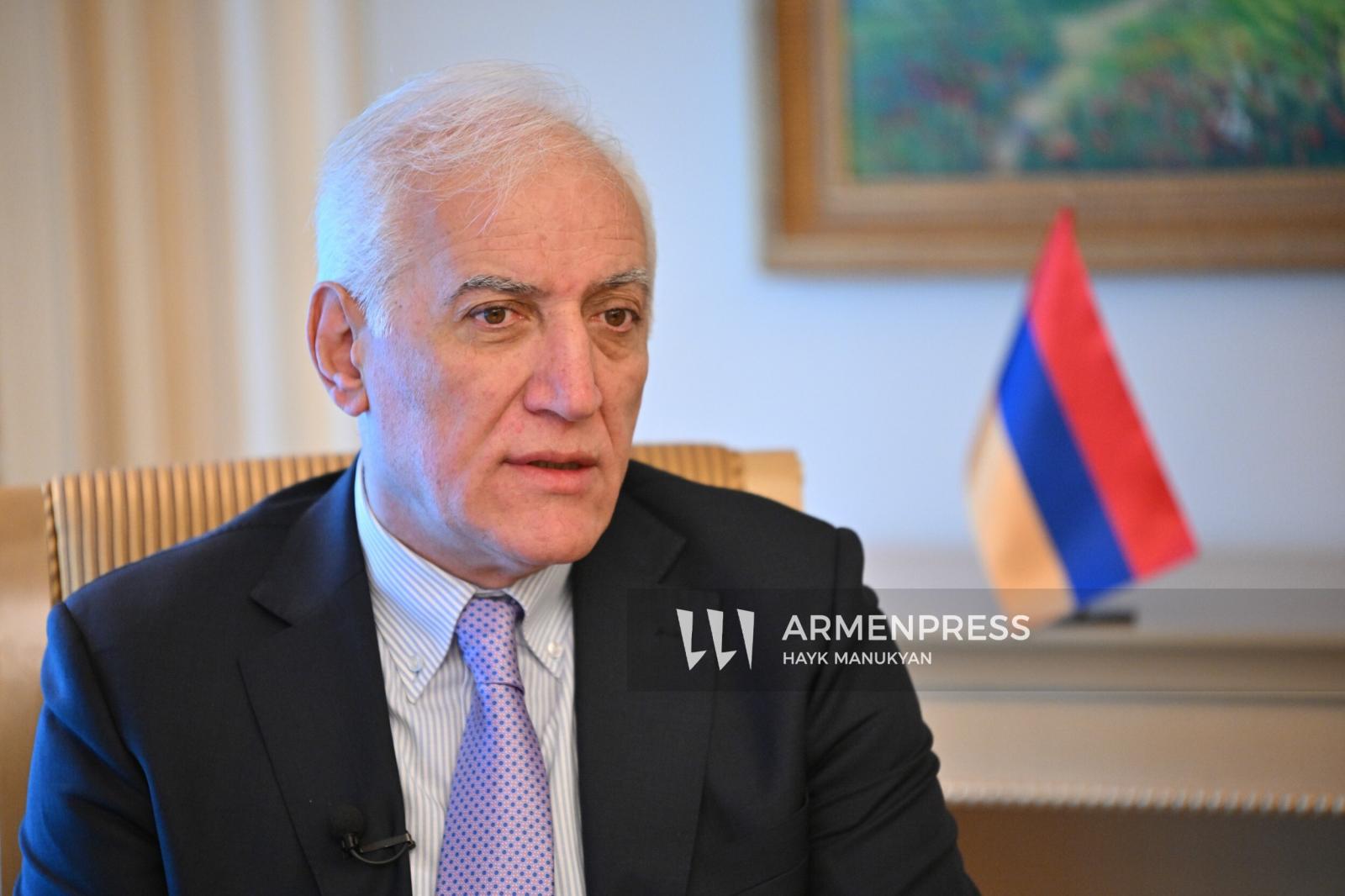 Հայաստանի նախագահը մինչև տարեվերջ Ադրբեջանի հետ խաղաղության պայմանագիր կնքելու հնարավորություն է տեսնում