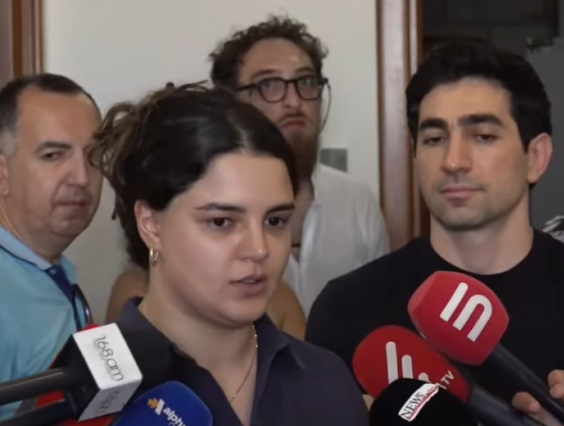 Լևոնի կինը փորձում էր փոքրիկին բացատրել, որ հնարավոր է՝ «Spider-Man»-ն է եկել. շփոթված են. Տաթևիկ Սողոյան