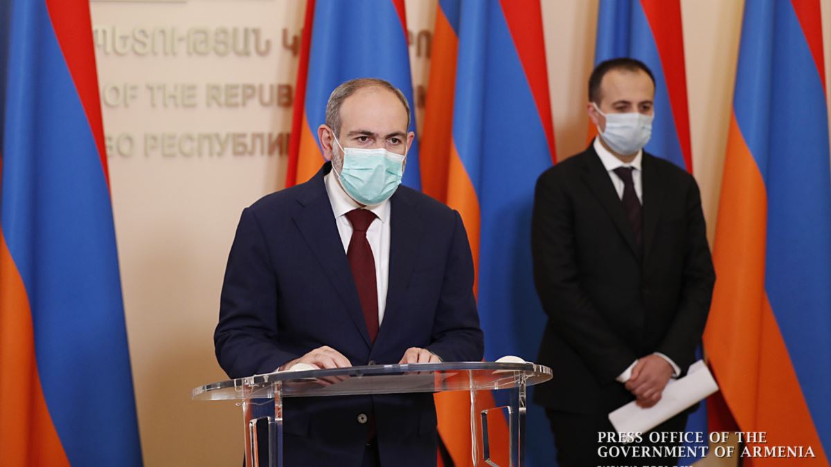 Նիկոլ Փաշինյանի, Արտավազդ Վանյանի և Արթուր Ասոյանի ճեպազրույցը (ուղիղ)