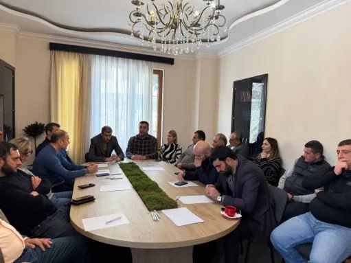 «Ապրելու երկիրը» քննարկել է Գյումրիի և Փարաքարի ընտրությունների կազմակերպման հարցերը