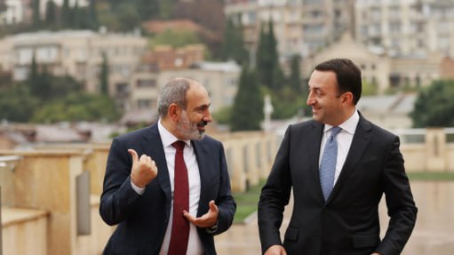 Премьер-министр Пашинян направил поздравительные послания президенту и премьер-министру Грузии