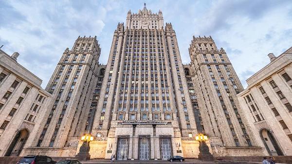МИД России призвал стороны в Карабахе немедленно прекратить огонь