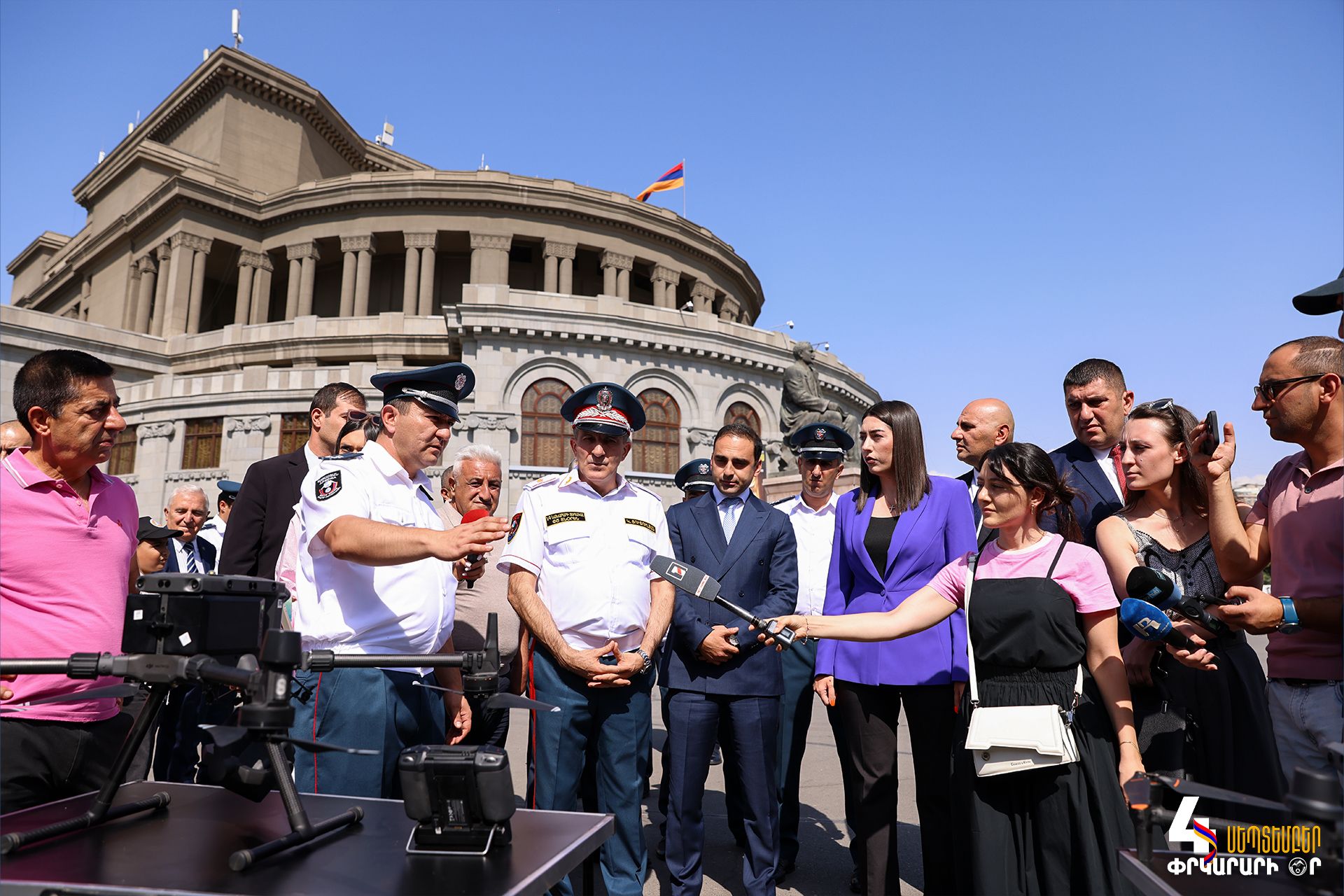 Փրկարար ծառայությունը Ազատության հրապարակում ցուցադրական հատուկ ուսումնավարժություն է իրականացրել. նշվել է Փրկարարի օրը