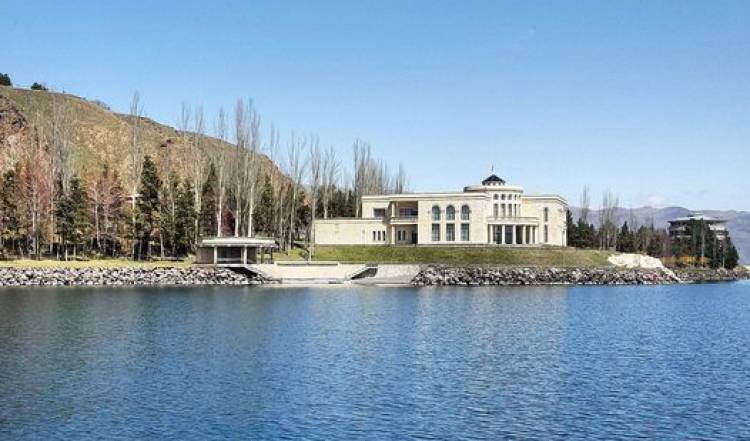 ՔՊ-ական էլիտան Սեւանի կառավարական ամառանոցում խնջույք է արել․ «Հրապարակ»