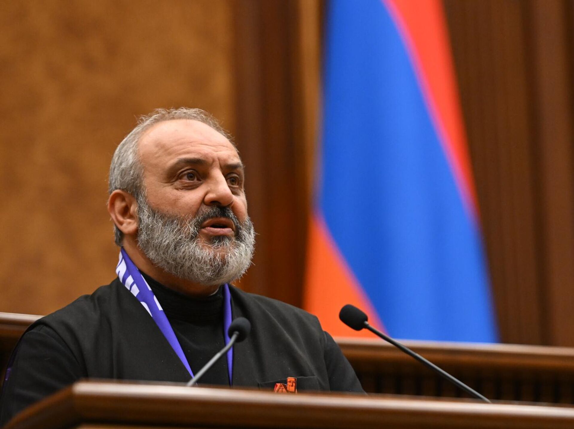 Բագրատ Սրբազանի պաշտպանները նրա խափանման միջոցը փոխելու միջնորդություն են ներկայացրել
