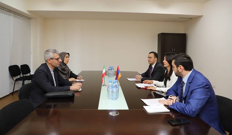 Հայաստանի և Իրանի ԱԳՆ մամուլի խոսնակներն անդրադարձել են «Խաղաղության խաչմերուկ» նախագծին