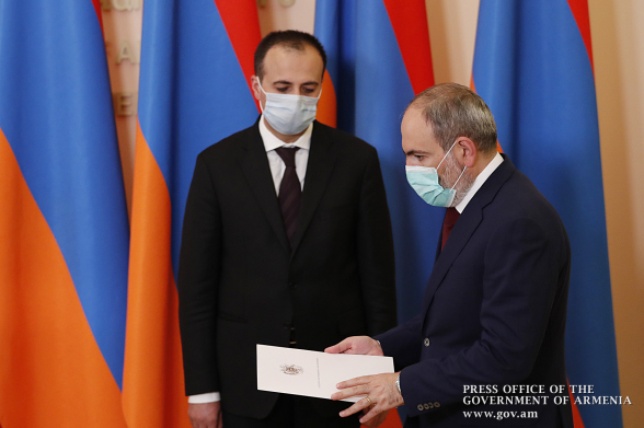 Մեկ ընտանիքում 3 մահ է գրանցվել կորոնավիրուսից. Փաշինյան