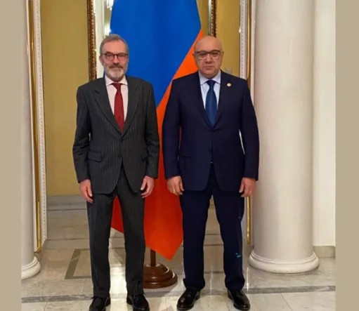 Գուրգեն Արսենյանը հայ-իսպանական հարաբերություններն է քննարկել