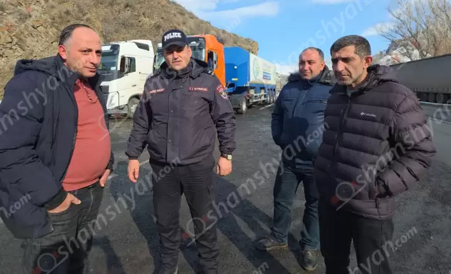 Ջերմուկի խաչմերուկից բեռնատարները քիչ հետո կշարժվեն դեպի Սյունիք