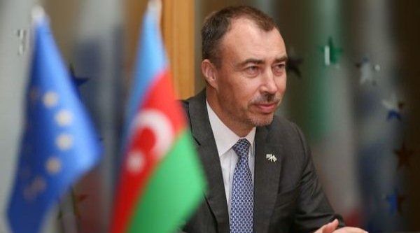 Մտքերի փոխանակություն՝ տարածաշրջանում ամուր խաղաղության ապահովման շուրջ. Ալիևն ընդունել է Հարավային Կովկասում ԵՄ հատուկ ներկայացուցչին