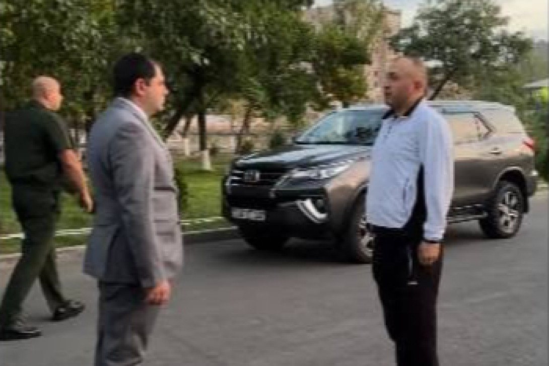 Զինված ուժերում առավոտյան մարմնամարզության ժամանակ սպաները հագնում են սպորտային համազգեստ․ ՊՆ պարզաբանումը