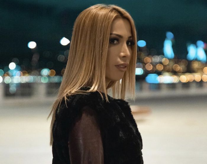 «Հայկական երգ» երգած ադրբեջանցի երգչուհուն սպառնում են․ նա ինքնասպանության փորձ է արել