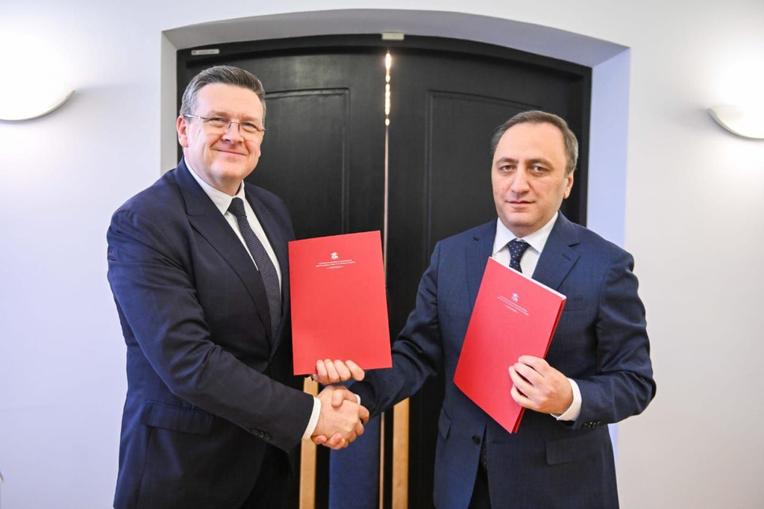 Վիլնյուսում անցկացվել են ՀՀ-Լիտվա երկկողմ պաշտպանական խորհրդակցություններ