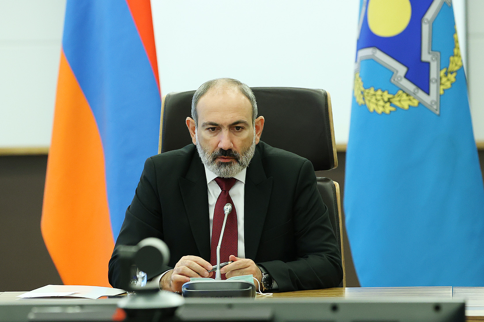 Այժմ ՀԱՊԿ նիստ է տեղի ունենում. Փաշինյանի խոսքով` մինչև լուսաբաց ԱԽ նիստ են արել