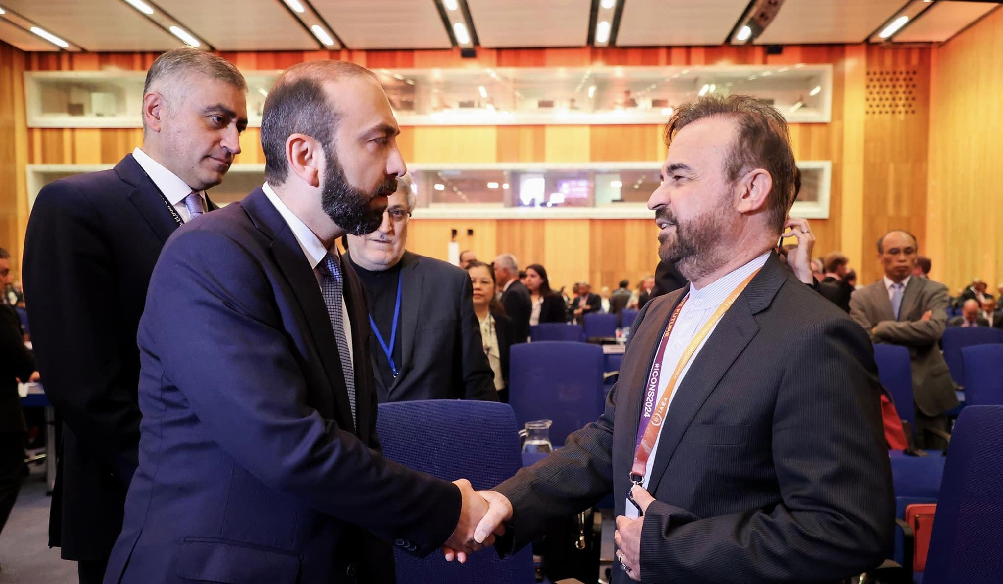 Արարատ Միրզոյանը Վիեննայում ցավակցություն է հայտնել միջազգային համաժողովին մասնակցող Իրանի ներկայացուցչին