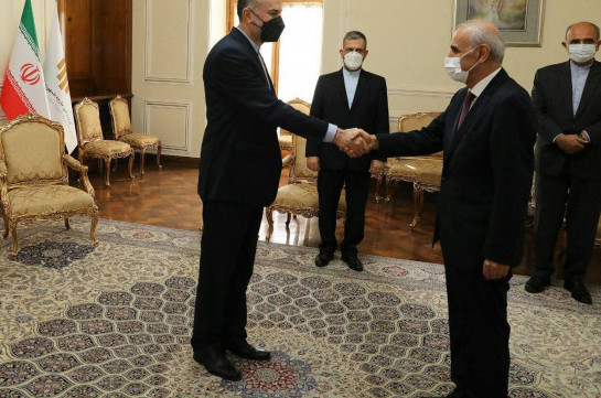 Թեհրանում Հայաստանի դեսպանն ավարտել է դիվանագիտական առաքելությունը, նրան ընդունել է Իրանի արտաքին գործերի նախարարը