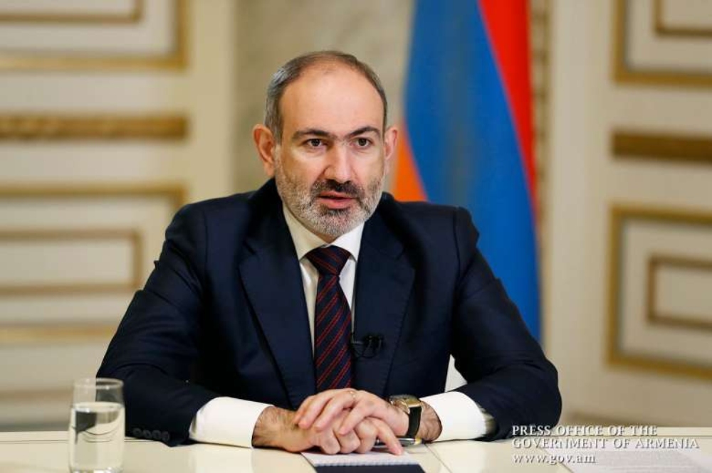 Армения и сейчас готова обеспечить безопасный переезд азербайджанцев в Нахиджеван по своей территории, но в соответствие с законодательством РА  