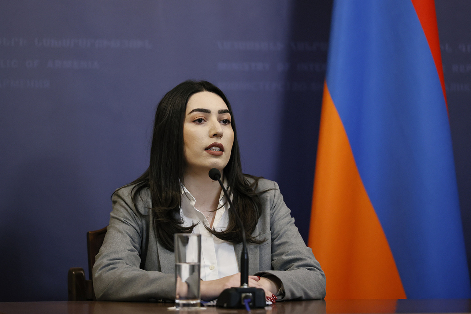 Ապօրինի թմրաշրջանառության դեմ պայքարն ինձ համար կարևոր առաջնահերթություններից է․ ՆԳ նախարարի հարցազրույցը