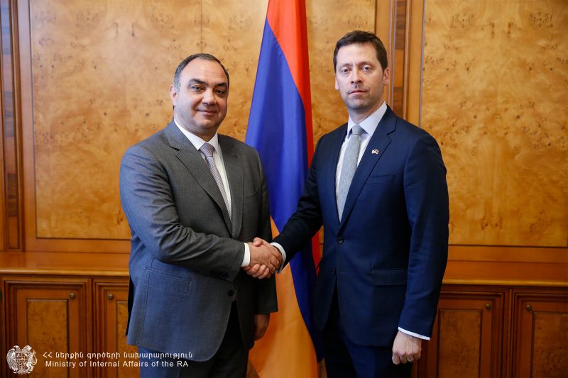 Վահե Ղազարյանն ընդունել է ԱՄՆ պետքարտուղարի փոխտեղակալին
