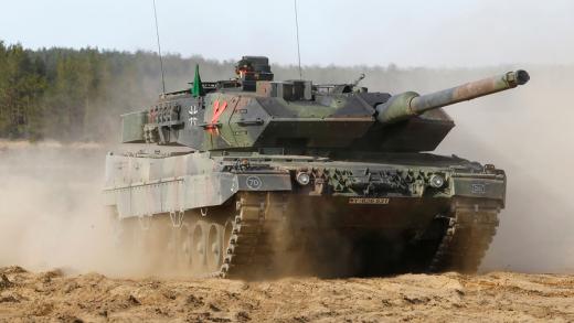 Իսպանիան Ուկրաինային ուղարկել է 10 Leopard տանկեր