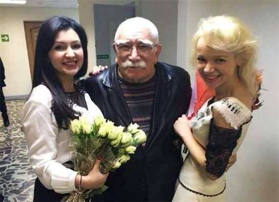 Ադրբեջանի նախարարներից մեկի դուստրը քրիստոնեություն է ընդունել․ կնքահայրը Արմեն Ջիգարխանյանն է