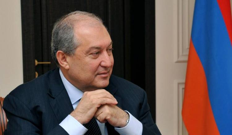 Արմեն Սարգսյանն արդյոք հայտարարագրե՞լ է եկամուտները․ «Հրապարակ»