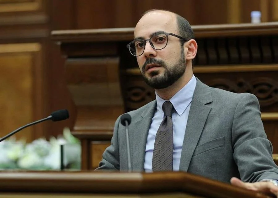 Կարող է հանրաքվե անես, պարզվի, որ ոչ ոք քեզ ԵՄ-ում չի սպասում․ Արթուր Հովհաննիսյան