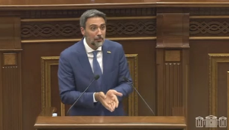Ես ասում եմ՝ մեր ձևով կմասնակցենք եկեղեցու պաշտպանությանը. զգում եք չէ՞ ոնց է գալիս իշխանությունը բռնազավթելnւ կոչը. Արամ Վարդևանյան