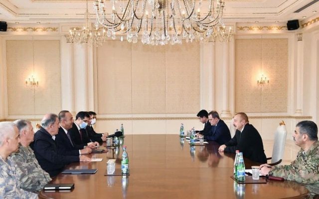Թուրքիայի ՊՆ Աքարը և ԱԳՆ Չավուշօղլուն այս պահին պաշտոնական այցով Բաքվում են