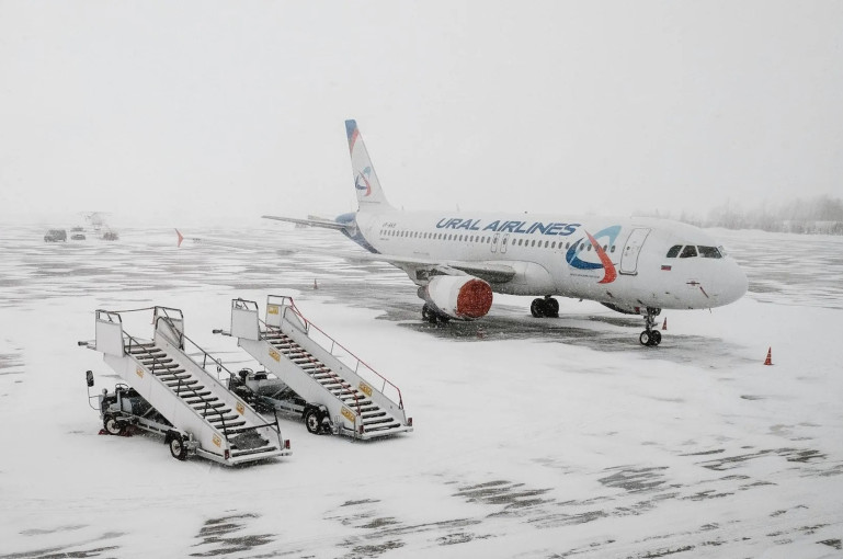 Մոսկվայի օդանավակայաններում 42 չվերթ է հետաձգվել, 61-ը՝ չեղարկվել