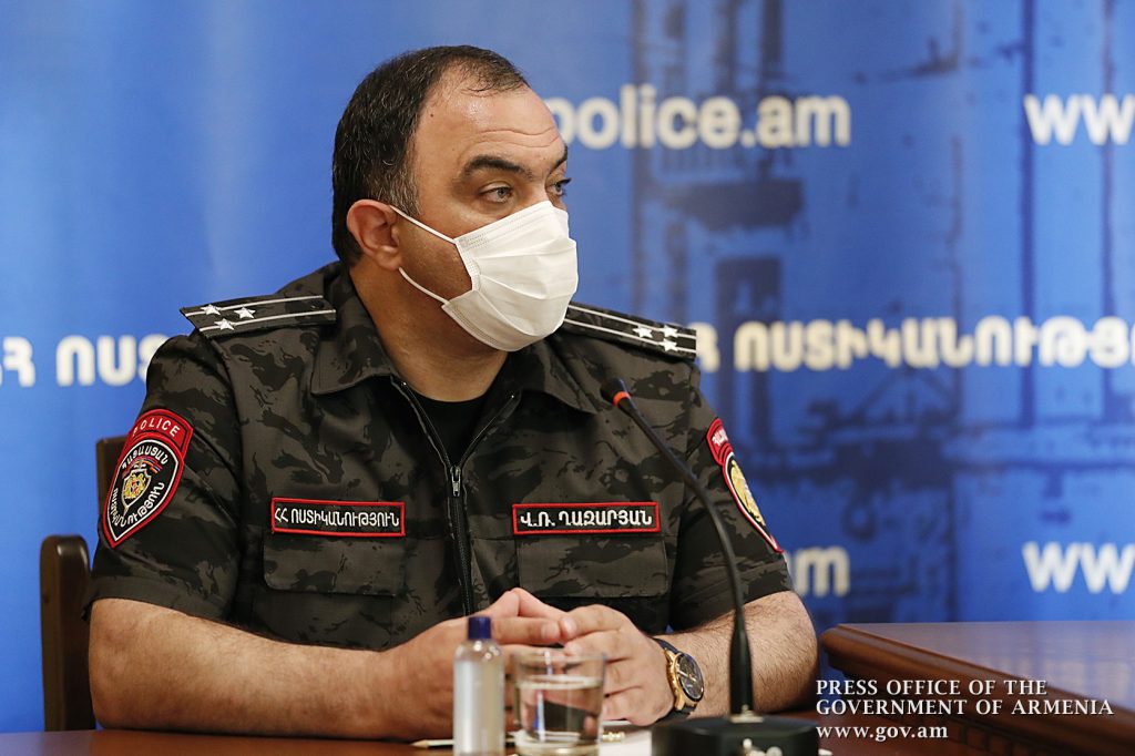 Ցուցարարներն այսօր կառավարությունում փորձել են ծեծի ենթարկել ոստիկանապետին