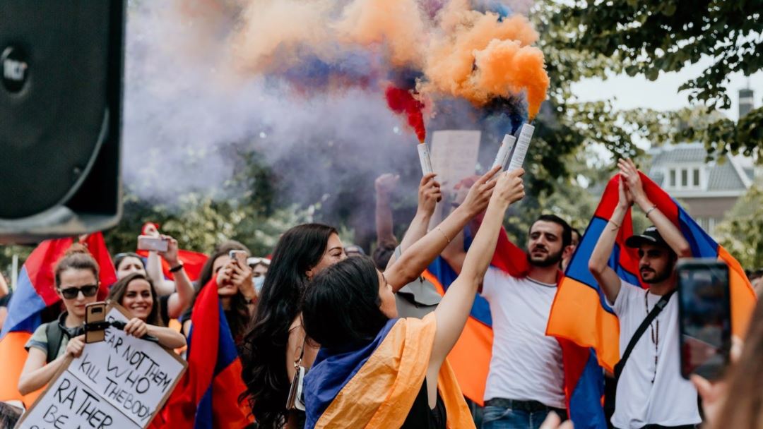 Армяне мира восстали против турецко-азербайджанской агрессии - демонстрации в разных городах мира: Мир должен признать право Арцаха на самоопределение