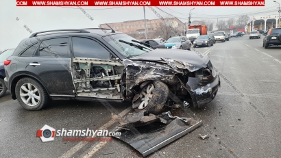 Երևանում բախվել են Infiniti-ն և փրկարար ծառայության ավտոմեքենան. կա վիրավոր