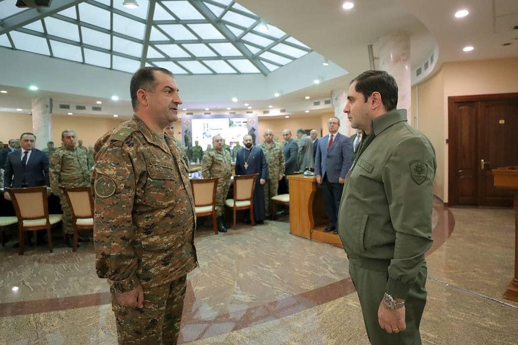 Պապիկյանի գլխավորությամբ քննարկվել են ԶՈւ-ում իրականացվող աշխատանքները