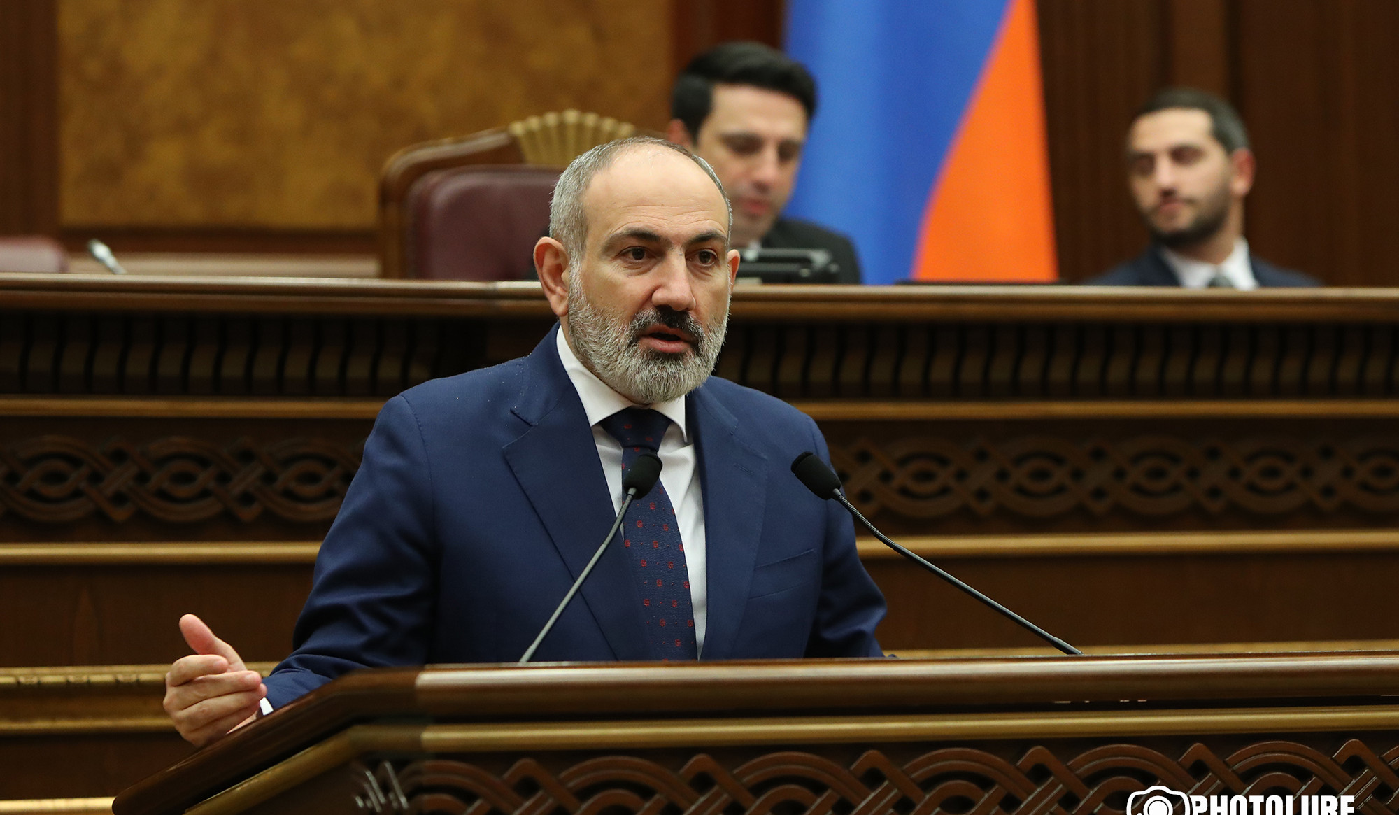Հանրային կառավարման և դատական ոլորտներում պետք է աշխատավարձերի էական բարձրացում լինի. Փաշինյան