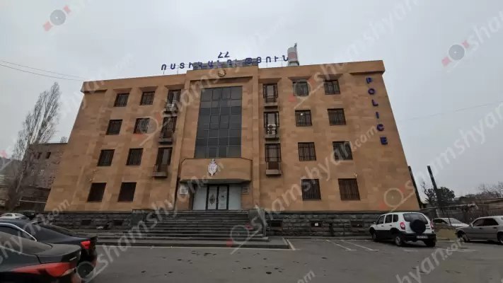 Տղամարդը հարձակվել է նախկին կնոջ տան վրա, ծեծի ենթարկել նրան, կրակոցներ արձակել