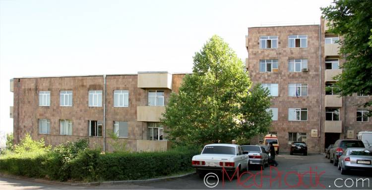 «Հրապարակ»․ Հիվանդի փախուստը կանխած պահակայինի աշխատակիցը վարակվել է կորոնավիրուսով