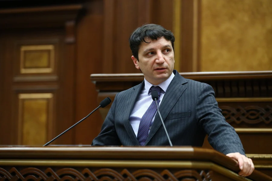 2025թ. պետական կառավարման ծախսերը կկրճատվեն 4 տոկոսով. ֆինանսների նախարար