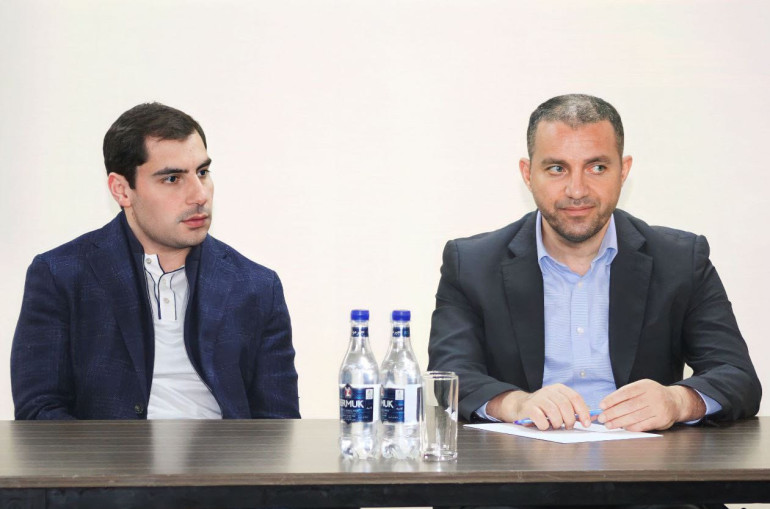 Ջերմուկում Վահան Քերոբյանը քննարկել է զբոսաշրջության ոլորտը զարգացնելուն առնչվող հարցեր