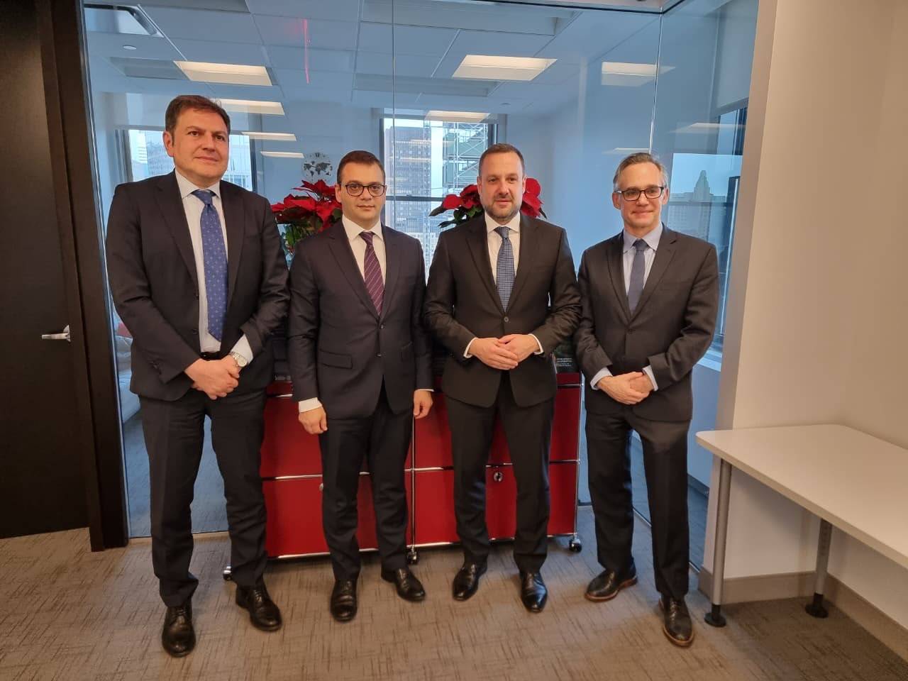 ՀՀ ԱԳՆ տեղակալը հանդիպել է ուղեղային կենտրոնների ներկայացուցիչների հետ