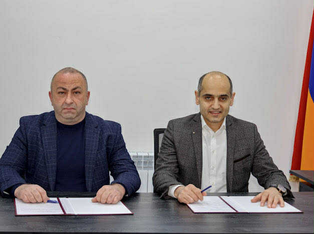«Սյունիք» ֆուտբոլային ակումբը հուշագիր-համաձայնագիր կնքեց մարզի խոշոր ձեռնարկություններից մեկի՝ «Աժդանակ» ՍՊԸ-ի հետ