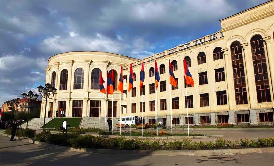 Գյումրիում ավագանու նիստ է. արդյոք կմասնակցի ընդդիմադիր ՔՊ խմբակցությունը