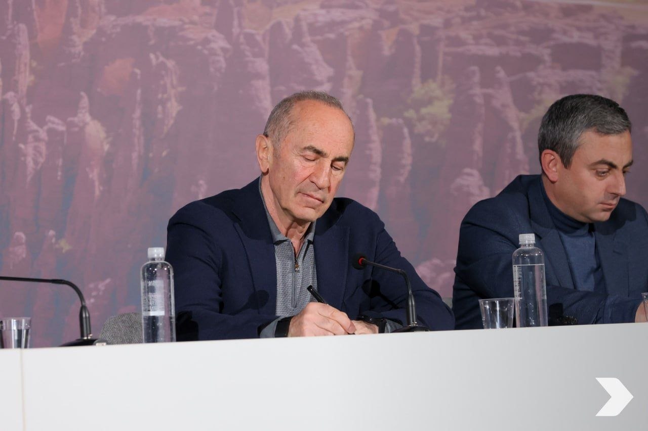 Հրազդանում ընթանում է «Հայաստան» դաշինքի հանդիպումը քաղաքացիների հետ