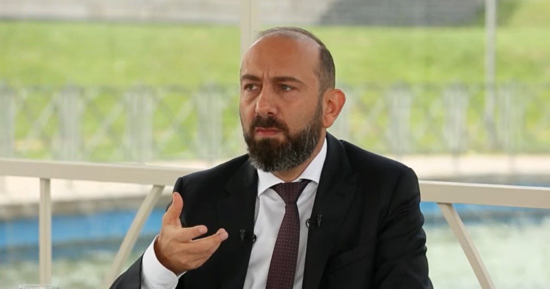 Երկաթուղիների հարցով լուծում կգտնվի, և այն կլինի այնպիսին, որ թե՛ Հայաստանը շահի, թե՛ ռուս ընկերները չնեղանան. Միրզոյան