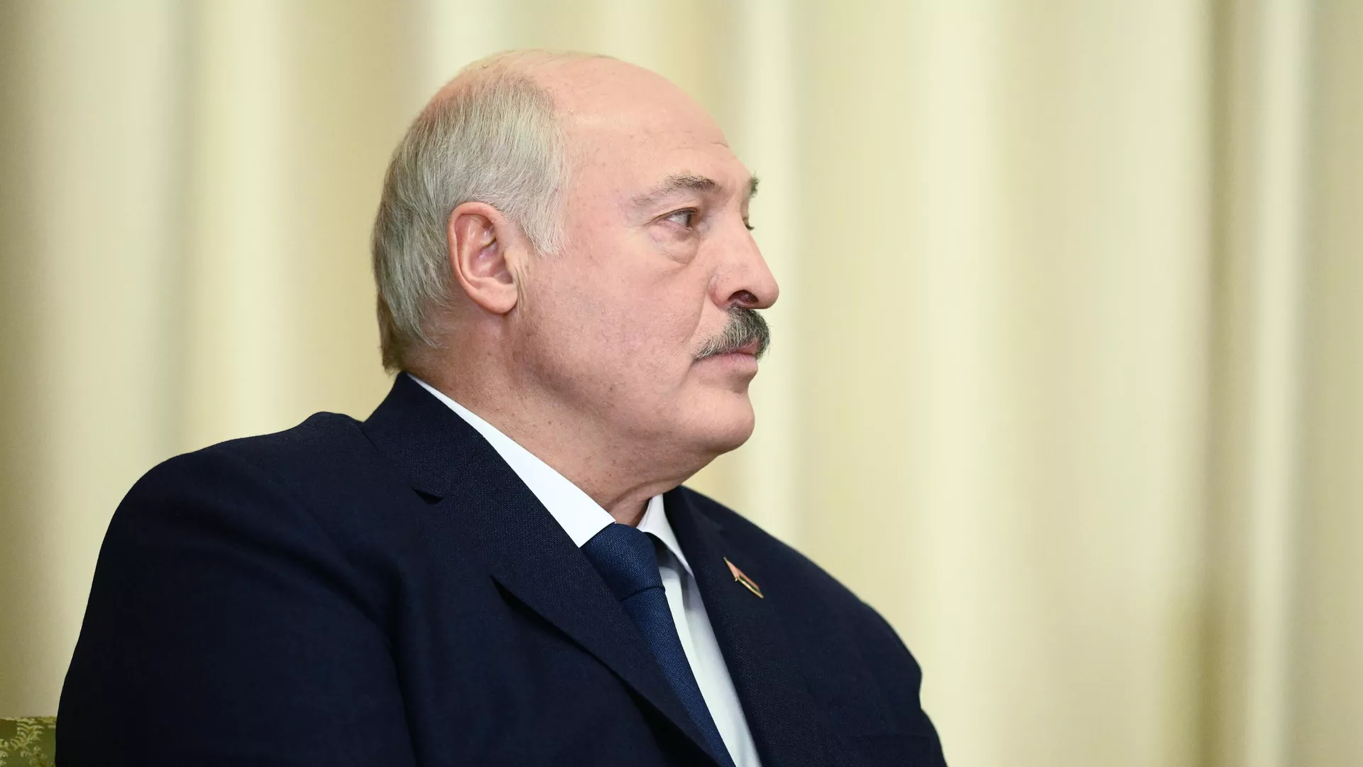 У Киева нет пути, кроме мира без предварительных условий, заявил Лукашенко