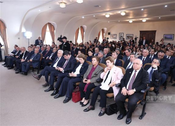 Բաքվում շարունակում են ինտենսիվորեն շրջանառել «ադրբեջանցիների Հայաստան վերադարձի» թեման