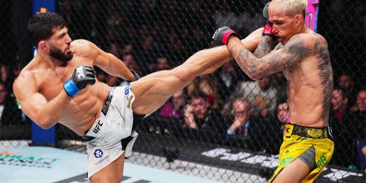 UFC. Բրազիլացի Օլիվեյրան ցանկանում է մրցել Ծառուկյան-Մախաչև զույգի հաղթողի հետ