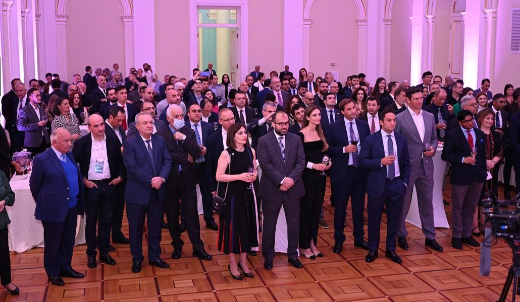 Ունեցել են ՊՇՌ թեստի բացասական արդյունք կամ պատվաստված են եղել․ Պարզաբանում՝ պաշտոնյաների առանց դիմակի ընդունելության մասնակցության մասին