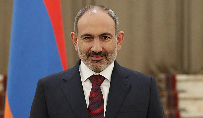 В реализации намеченных Вами реформ, Вы можете рассчитывать на правительство Армении и лично на меня: Никол Пашинян поздравил новоизбранного президента Арцаха    